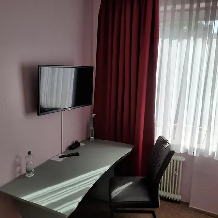 Schloss Gbr 3* Дюссельдорф