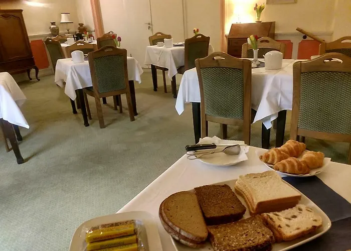 Hotel Schloss Gbr Düsseldorf